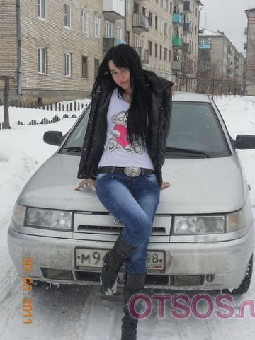 Катя оказывает услугу Минет