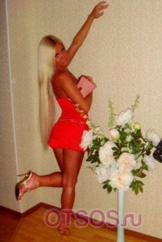 Эдита оказывает услугу Минет