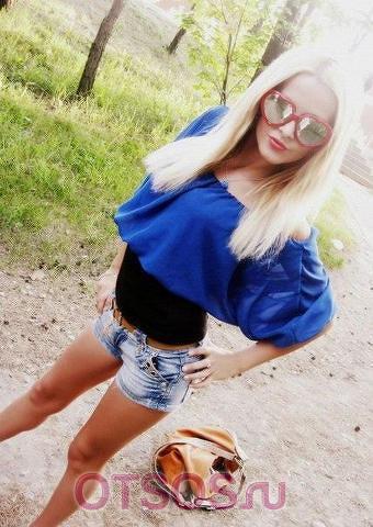 Алина оказывает услугу Минет