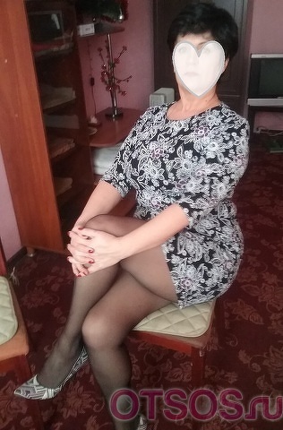Полина оказывает услугу Куннилингус